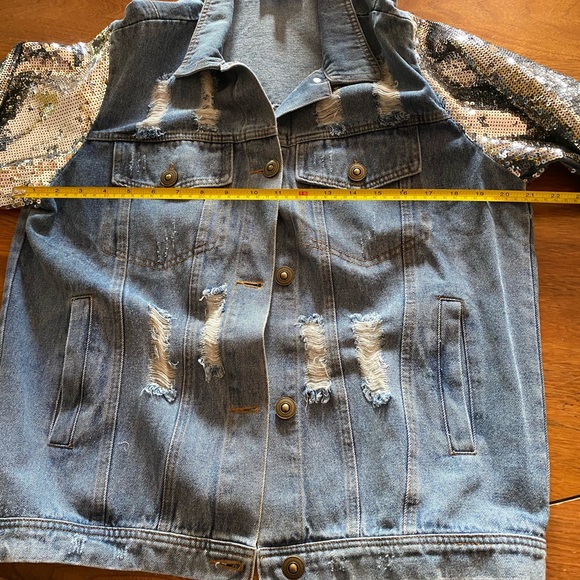 Distressed denim with sequined sleeves jacket - Picture 5 of 15